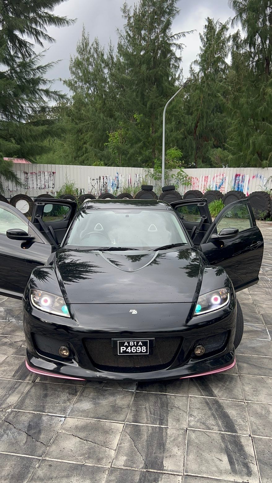 Used 2005 Mazda RX-8 — photo 2