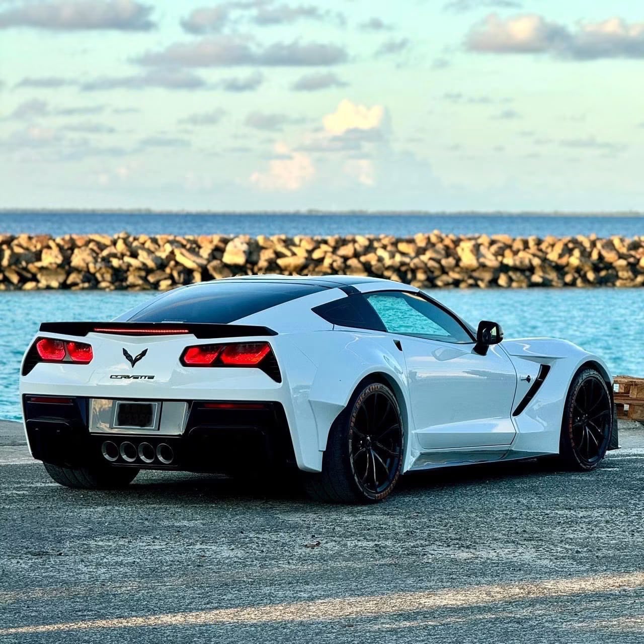 New 2015 Chevrolet Corvette — photo 7