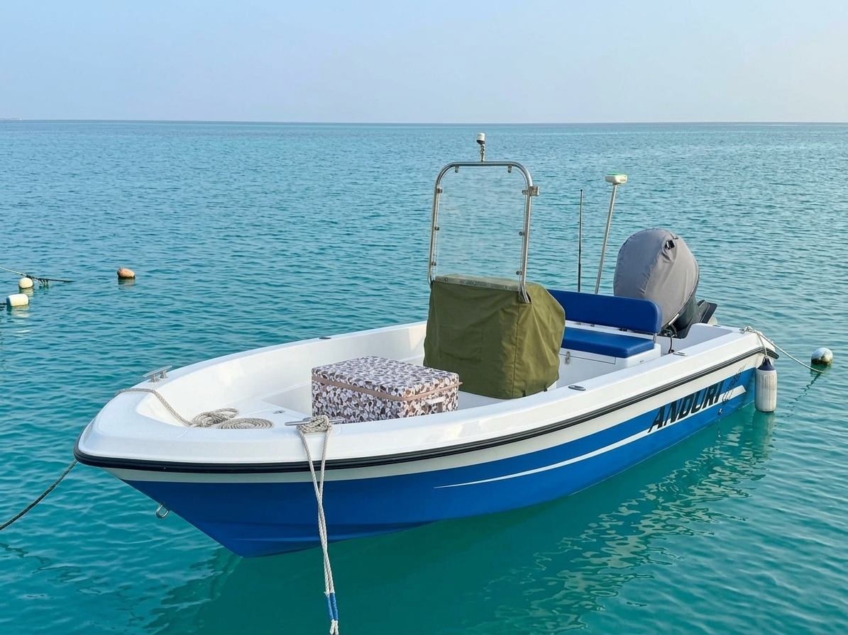 Custom Fiberglass Fishing Boat — photo 2