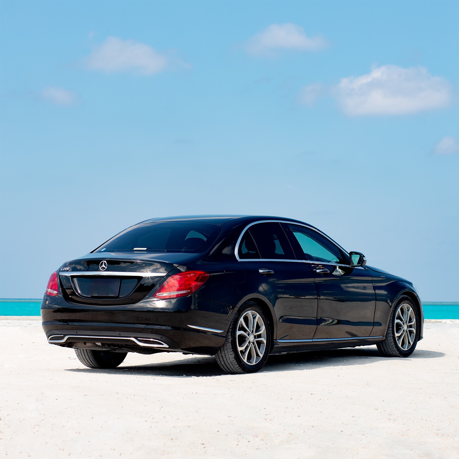 Used 2018 Mercedes-Benz C-Class — photo 3