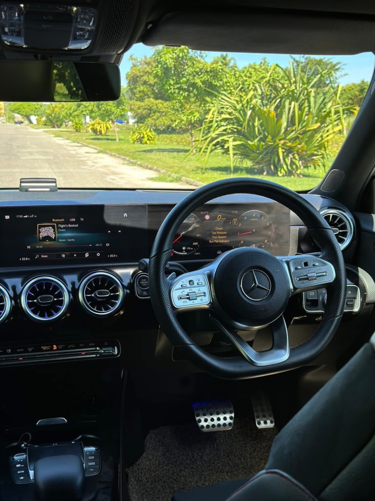 Used 2022 Mercedes-Benz A-Class — photo 2