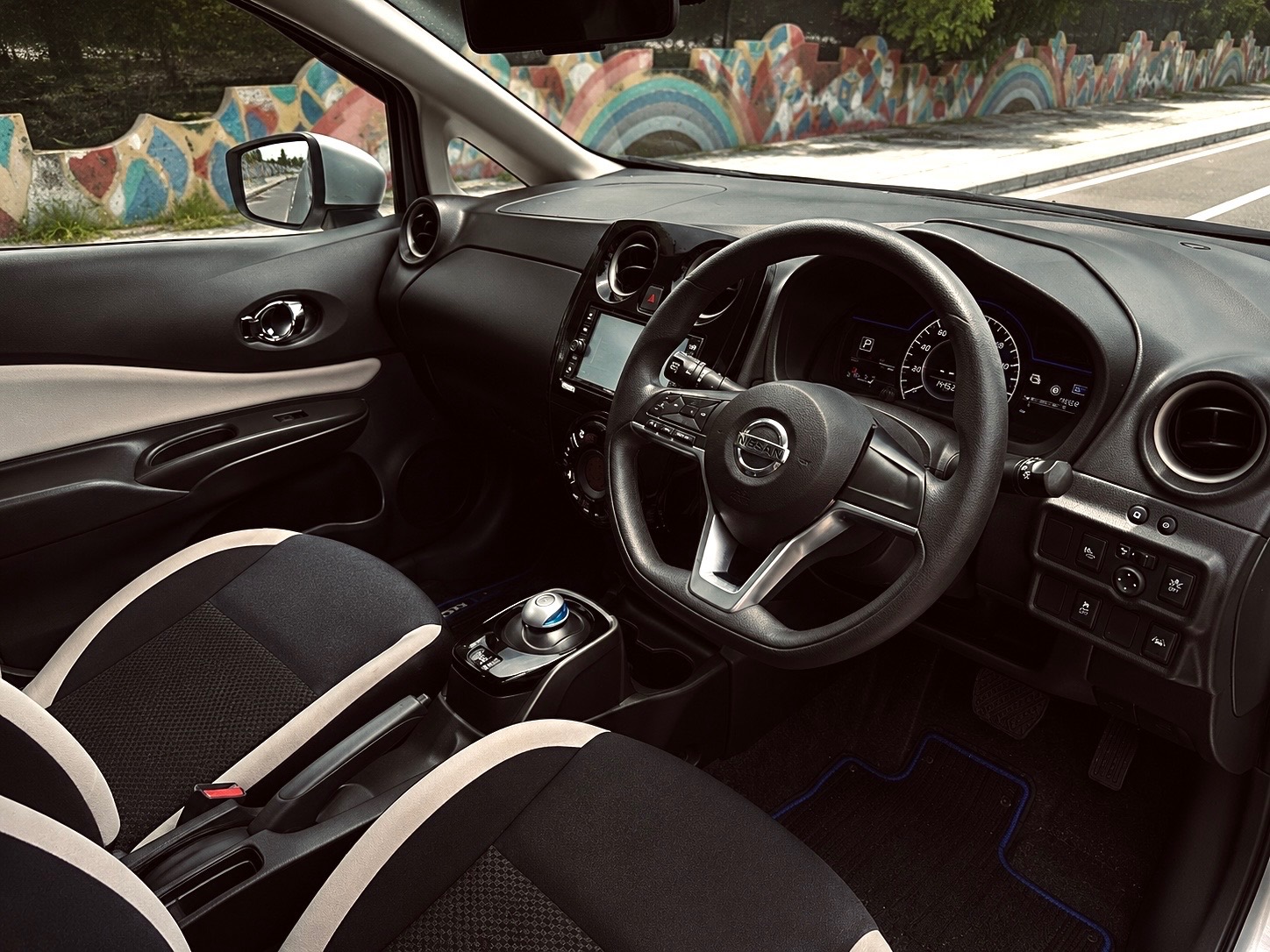 Used 2020 Nissan Note — photo 2