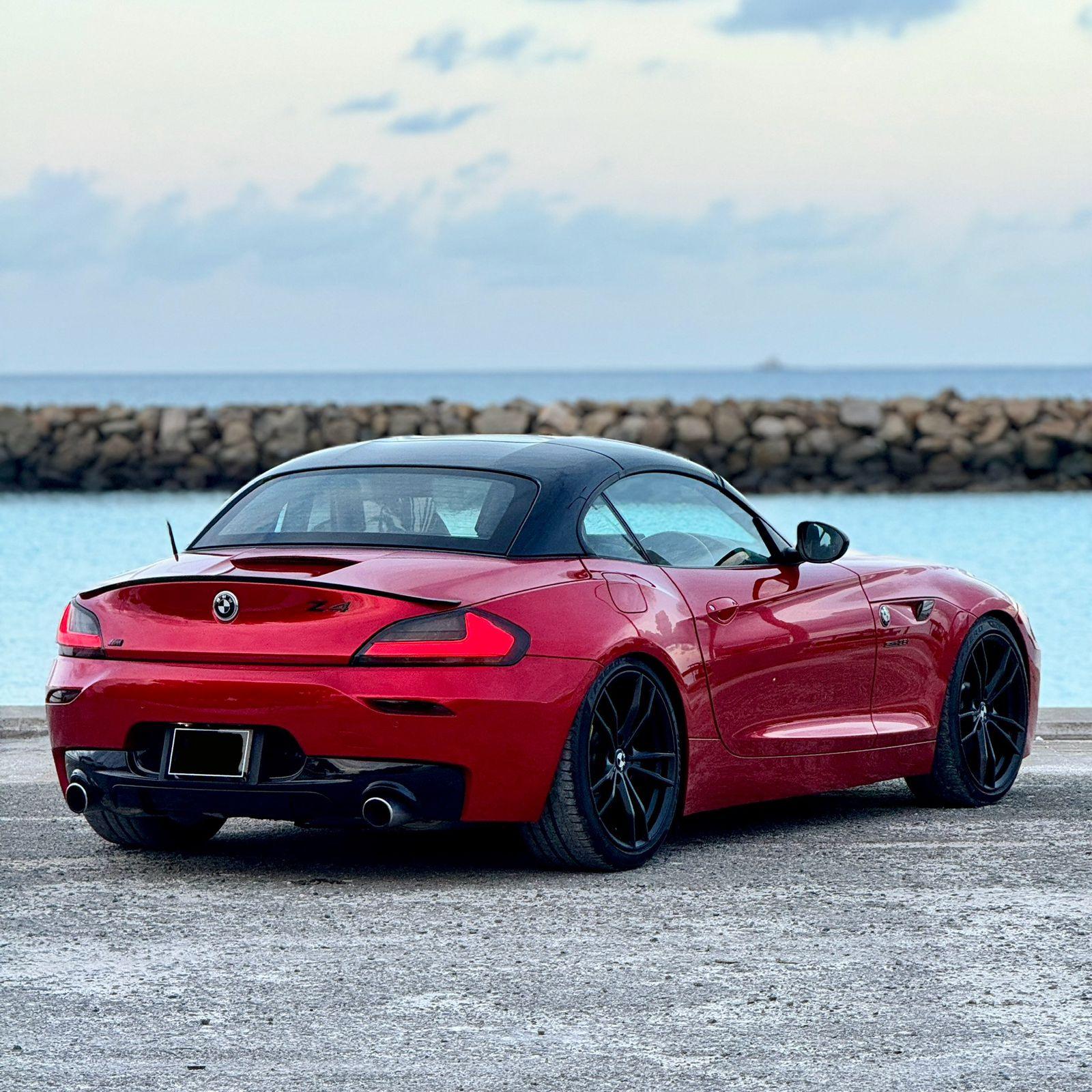 Used 2010 BMW Z4 — photo 7